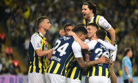 Fenerbahçe, Adana Demirspor'u 4-2'lik skorla mağlup etti