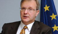 Rehn: Çalkantılar uyarı!