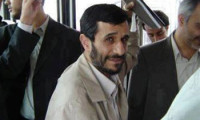 Ahmedinejad minibüste
