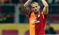 Cimbom Sneijder'i tutmaya çalışıyor