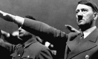 Hitler üniformasıyla seks yapıyordu