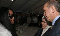 Erdoğan, Diva ile ayaküstü sohbet etti
