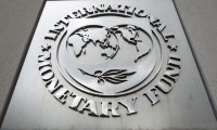 IMF 2015 için büyüme tahminini düşürdü