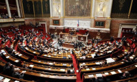 ​Fransa'da hükümete güvenoyu