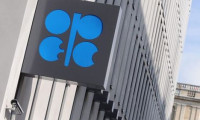 OPEC petrol talebinin artmasını bekliyor