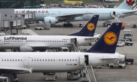 Lufthansa'da yüzlerce uçuş iptal