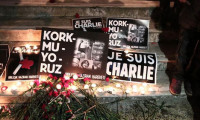 Taksim'de Charlie Hebdo protestosu