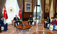 Cumhurbaşkanı, Özgecan'ın ailesini kabul etti