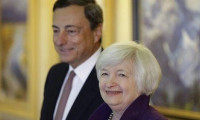 Piyasalar Draghi'yi izliyor
