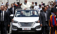 ​Papa’nın yeni otomobili