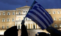 Yunan bankalarına destek arttı