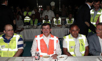 Başbakan, 3. köprü işçileriyle iftar yaptı