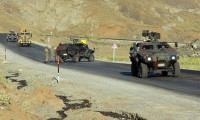 Çaldıran'da askeri araca saldırı