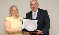 IPRA Başkanlık Ödülü Muhtar Kent'e