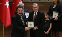 Erdoğan ödül dağıttı