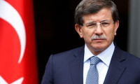 Davutoğlu PYD'ye resti çekti