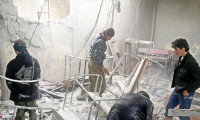 Rus uçakları Halep'te okul vurdu