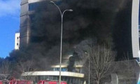 Maltepe'de otel inşaatında yangın