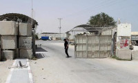 İsrail Gazze'ye sınır kapısını açıyor