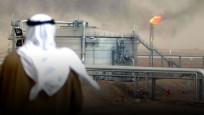 Suudi Arabistan petrol üretimini sabit tutacak