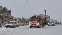 Kar Antalya'yı da vurdu! Araçlar yolda kaldı...