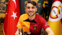 Galatasaray'dan Yunus Akgün'e yeni sözleşme