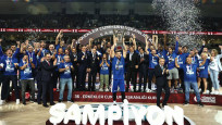 Cumhurbaşkanlığı Kupası üst üste 3. kez Anadolu Efes'in