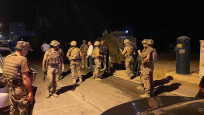Mersin'deki polisevi saldırısıyla ilgili yakalanan 13 zanlı adliyede