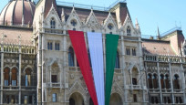 Macaristan’da İsveç'in NATO onayına ilişkin yasa imzalandı