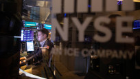 NYSE ilk işlem gününü düşüşle kapattı