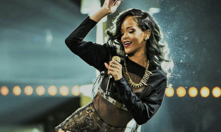 En çok kazanan sanatçılar zirvesinde Rihanna