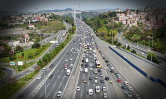 Yolculuk başladı: İstanbul'da bayram trafiği!