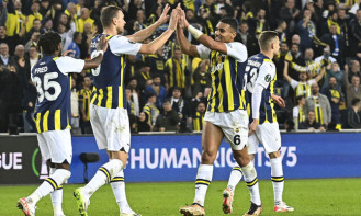 Fenerbahçe S.Trnava'yı 4 golle devirdi