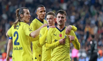 Fenerbahçe Hatayspor'u rahat devirdi