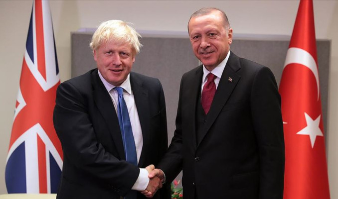 Cuhmurbaşkanı Erdoğan, Boris Johnson ile görüştü