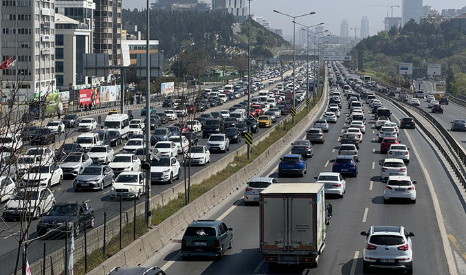 İstanbul'da trafik bayramda da kilit