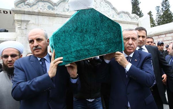 Cumhurbaşkanı Erdoğan eski vaiz Baytan'ın cenazesine katıldı