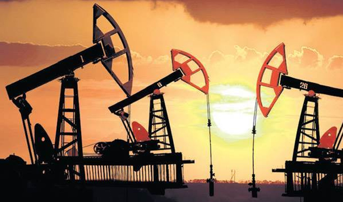 ABD haftalık petrol stokları azaldı