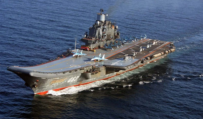 Rus uçak gemisi ilk kez Suriye'de operasyon yaptı