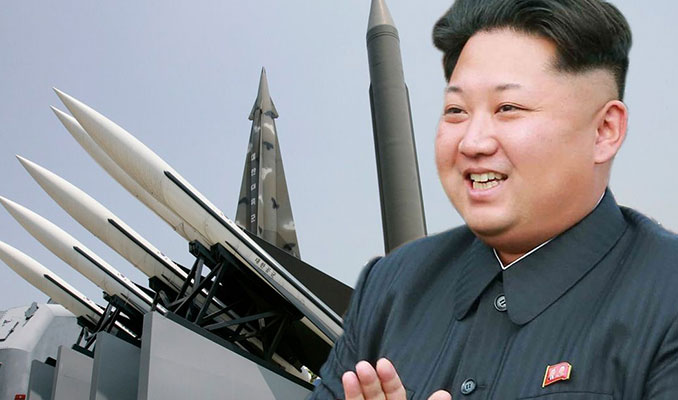 Kuzey Kore lideri füzeleri ateşledi