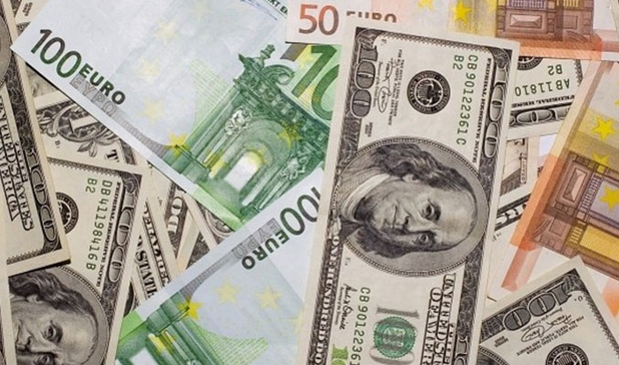 Euro/dolar paritesi geriliyor