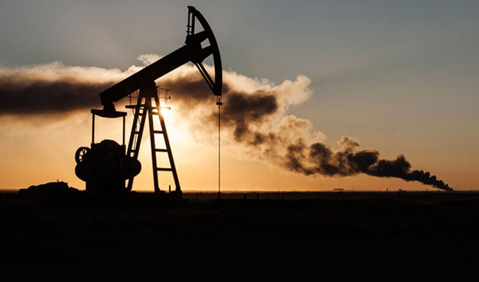 ABD haftalık petrol stokları beklentiyi aştı