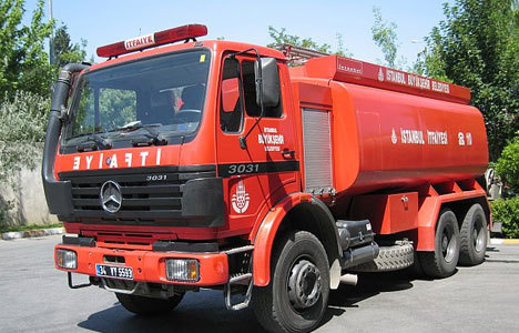İstanbul Kartal'da yangın paniği