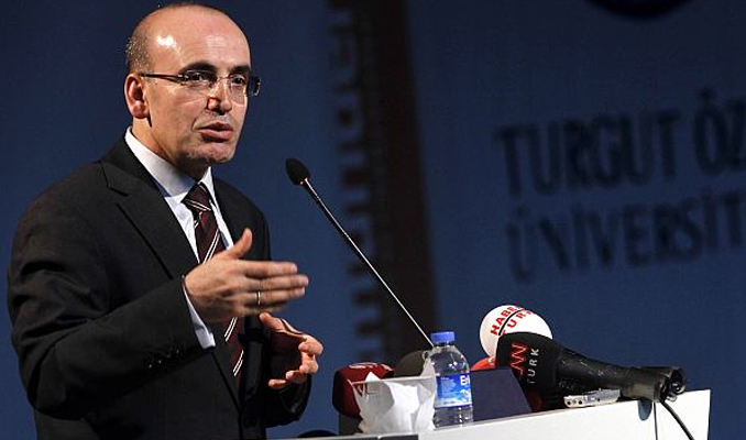 Mehmet Şimşek ekonomi ve enflasyon riskine dikkat çekti