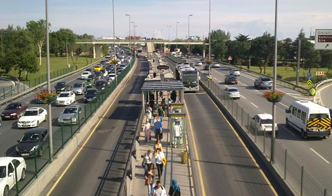 İstanbul'da toplu taşıma ücretlerine zam yapılacak mI