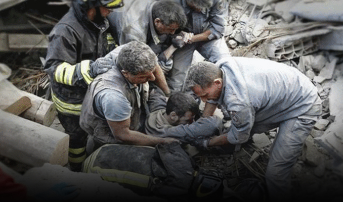 İtalya'daki depremde ölü sayısı 247'ye çıktı