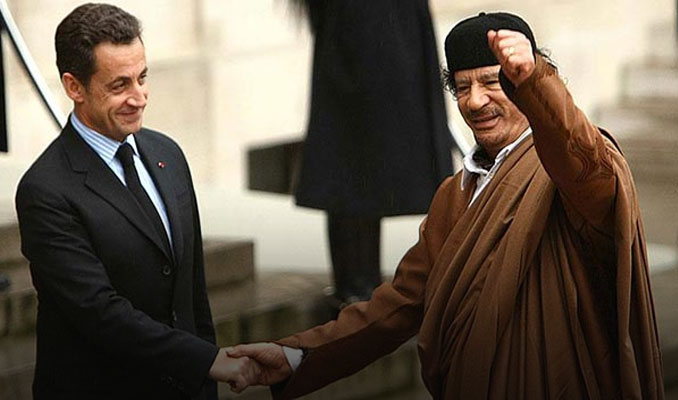 Fransa'yı sarsan Kaddafi iddiası