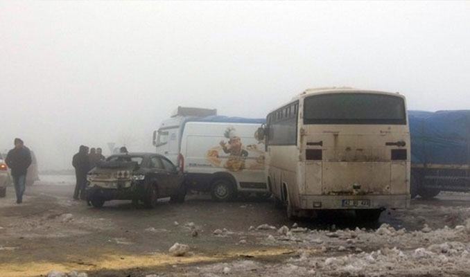 Konya'da 32 araç birbirine girdi