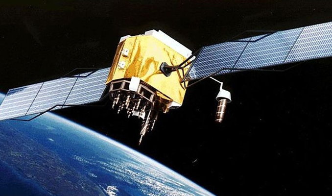 Çin'in uydusu dünyaya kontrolsüz düşecek