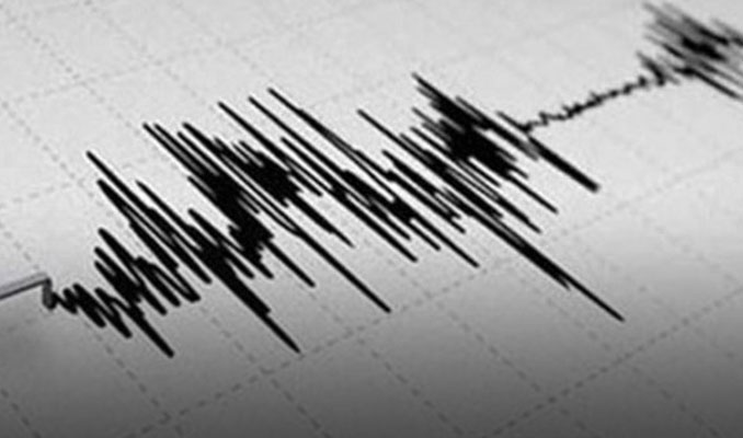 Ege Denizi'nde 4.0 büyüklüğünde deprem